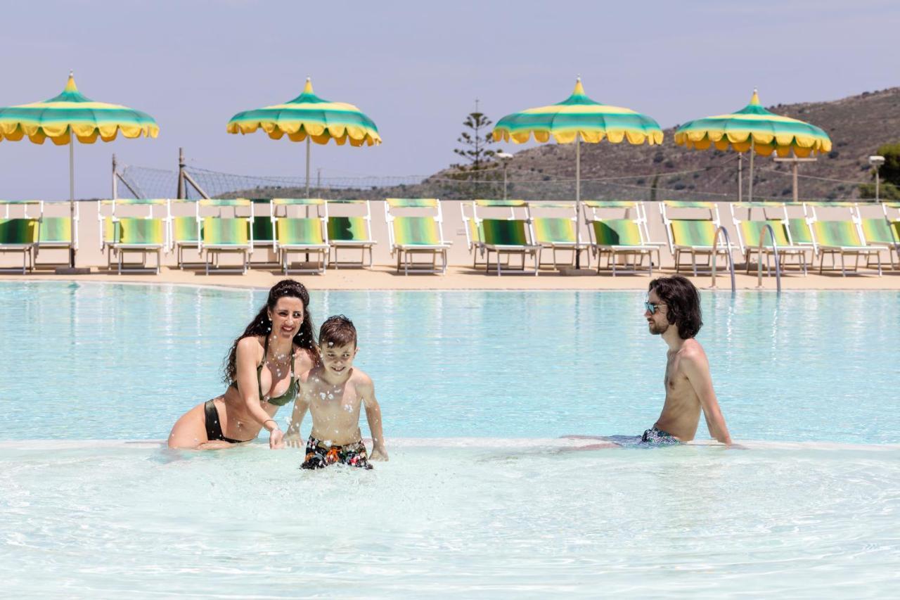 Villa Zina Family Resort Custonaci Exterior foto